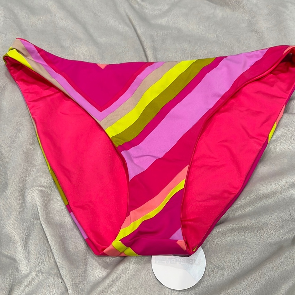 NWT TRINA TURK REVERSIBLE bikini bottom